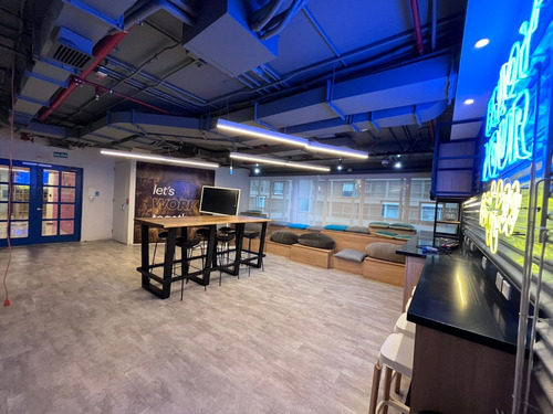 Oficina En Santiago De 1342 Mt2 , 4 Privados, Prox. A Metro