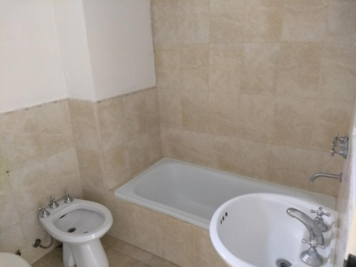 Imagen 5 de 9 de Departamento En Venta 1 Dormitorios