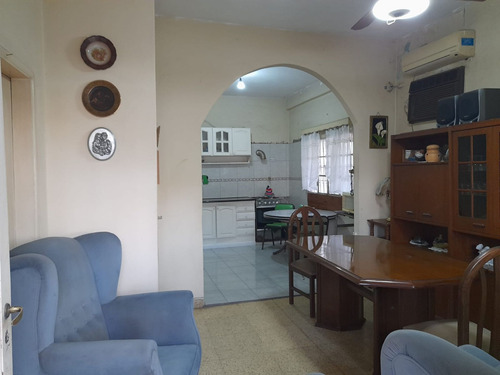 Venta Casa Con Local Merlo Centro