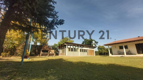 Imagen 23 de 26 de Se Vende Hermosa Casa Con Gran Terreno Lujan Perdriel