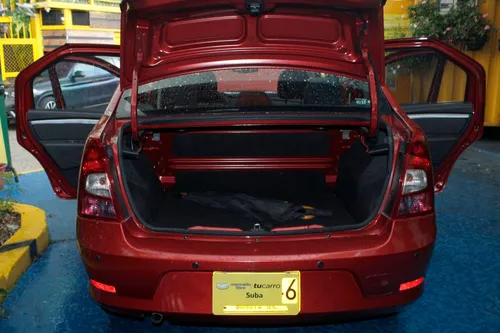 Renault Logan 1.6 Dynamique 2014