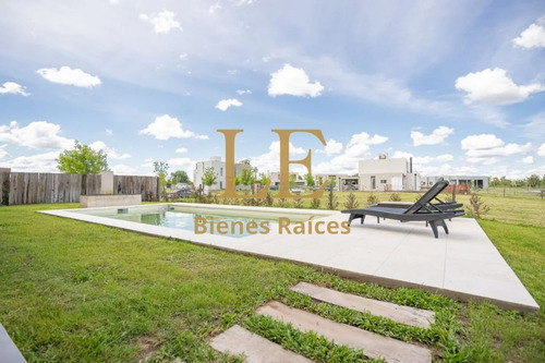 Casa En Venta Barrio Cerrado El Naudir