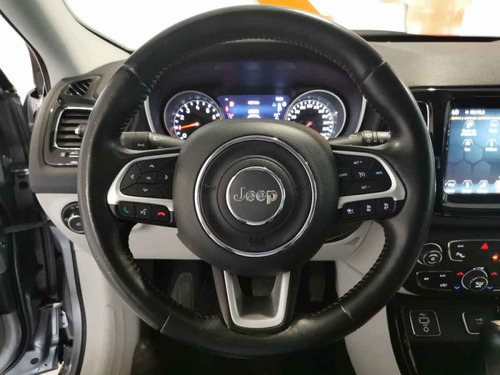 Imagen 5 de 15 de Jeep Compass 2019 5p Limited 4x2 L4/2.4 Aut