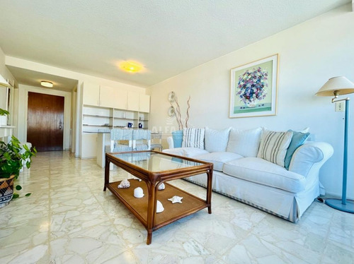 Imagen 2 de 24 de Muy Buen Apartamento De 2 Dormitorios + Dependencia - Península Punta Del Este - Punta Del Este Peninsula