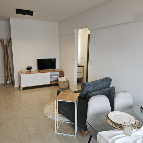 Departamento Venta 1 Dormitorio En Salta 1800, Rosario Centro, Unidad B
