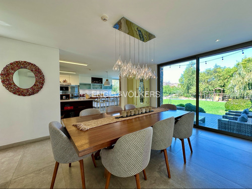 Espectacular Casa En Venta, Las Brisas