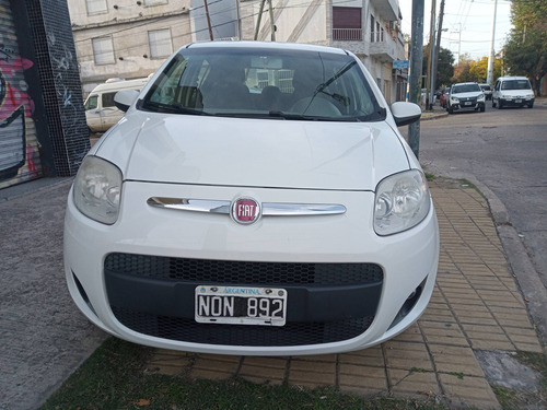 Imagen 2 de 15 de Fiat Palio 2014 1.4 Attractive 85cv