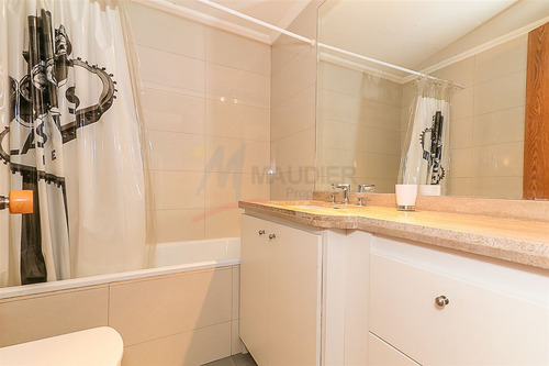 Departamento En Venta De 3 Dorm. En Las Condes