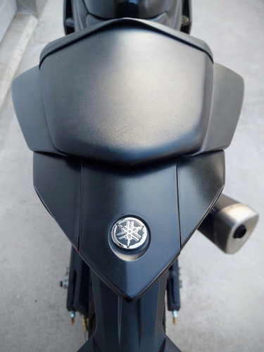Yamaha R3