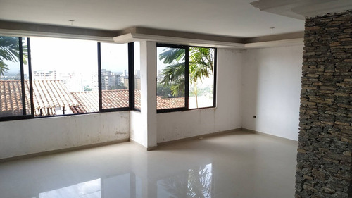 Imagen 19 de 30 de Carlos Vasquez Re/max Townhouse En Venta Oportunidad Lomas Alto Lomas Del Este Valencia Cod: 157068 0424-4469690