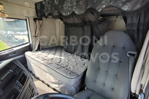 Iveco Hi Way 600s44t 6x2, Ano 2016/2017
