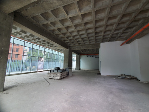 Imagen 6 de 13 de Fabulosa Torre Corporativa En La Mejor Ubicacion De Caracas (inf. +58414 3305923)