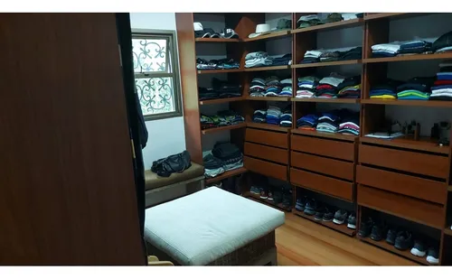 Medellin Venta De Espectacular Casa Con Diseño Y Ubicación Inmejorable