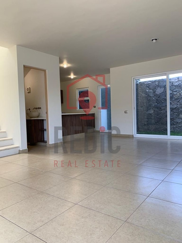 Imagen 4 de 30 de Casa De 3 Hab. En Valle De Juriquilla