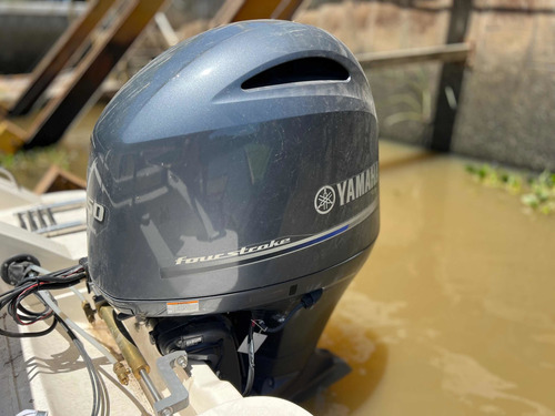 Imagen 6 de 25 de Lancha Cuddy Prinz Cabin 750 2021 Yamaha 150 Hp 4 Tiempos