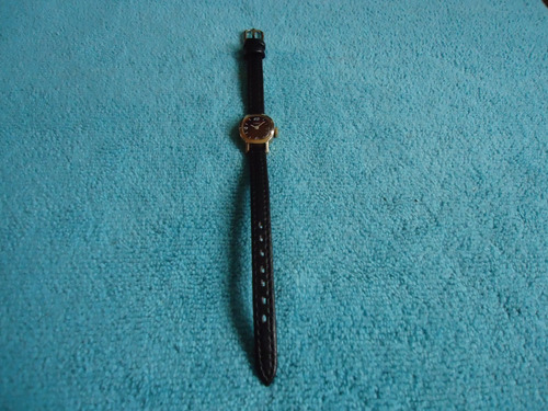 Timex Micro Reloj Retro Vintage Para Mujer (Usado)
