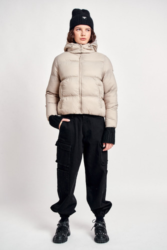 Imagen 5 de 6 de Campera Coat De Nylon Mujer 47 Street