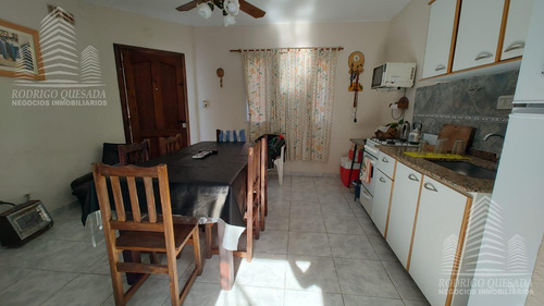 Dúplex De 2 Dormitorios C/ Cochera En Costa Azul.