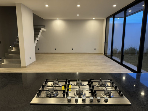 Vive En Plenitud- La Vista Residencial