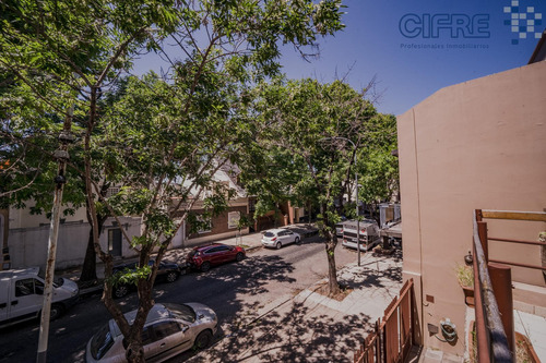Casa De 5 Ambientes Con Garaje Para Dos Autos Jardín Y Pileta Lote Propio 8.66x26