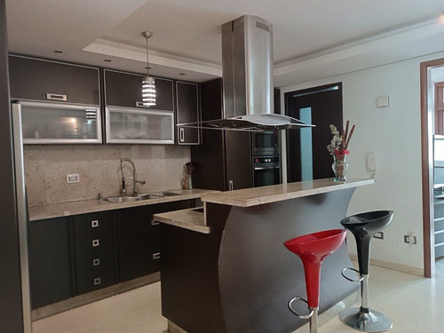 Remodelado Tonwhouse En Naguanagua Residencias Villa Nueva