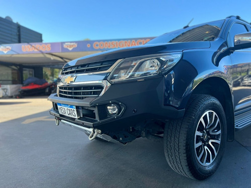 Imagen 6 de 10 de Chevrolet S10 High Country 4x4 Manual - 2017 - Hermosa!