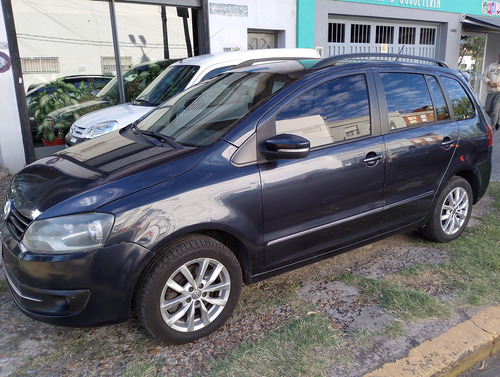 Volkswagen Suran 1.6 Imotion Highline