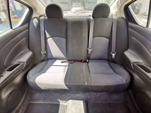 Imagen 14 de 15 de Nissan Versa 2019 4p Sense L4/1.6 Man