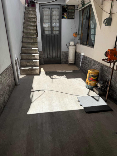 Excelente Casa Con 4 Departamentos