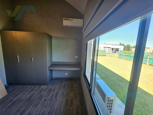 Casa En Venta- Barrio Cerrado Santo Tomás - Pilar