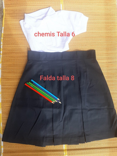 Imagen 1 de 1 de Falda Escolar Para Niñas Talla 8 Poliesters