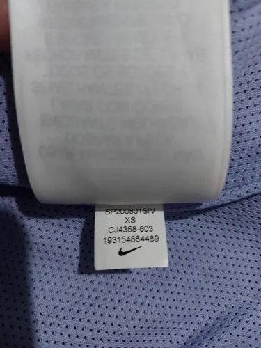 campera nike sportswear heritage windrunner