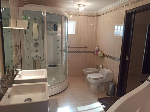 Imagen 7 de 16 de Yosmar & Fernando Venden Townhouse En Trigal Norte, Res. Monte Plata. Lemth - 163 Solo Clientes