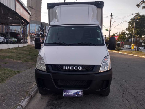Imagem 2 de 20 de Iveco Daily 35s14