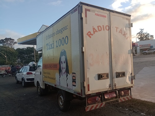Hyundai HR Baú com Avanço