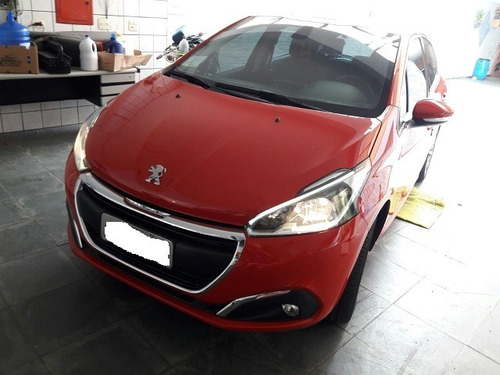 Peugeot - 208 Unica Dona