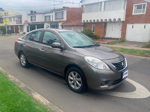 Nissan Versa