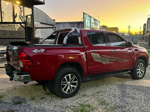 Toyota Hilux Pick-Up 2.8 Cd Srx 177cv 4x4 At