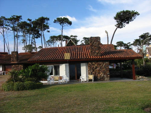 Imagen 3 de 30 de Venta De Casa Frente Al Mar De 4 Dormitorios En Pinares
