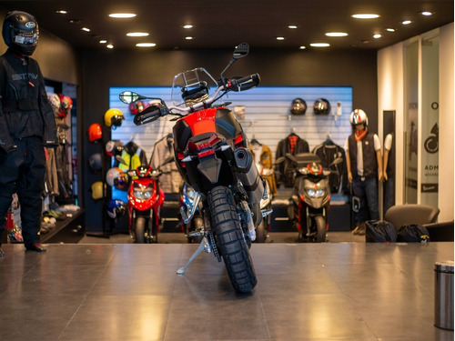 Imagen 6 de 25 de Aprilia Tuareg 660cc Roja Entrega Inmediata 80cv
