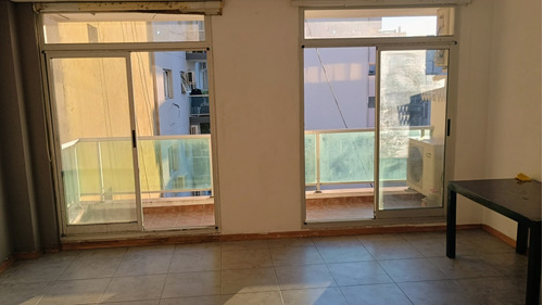 Monoambiente Se Alquila En Parque Centenario