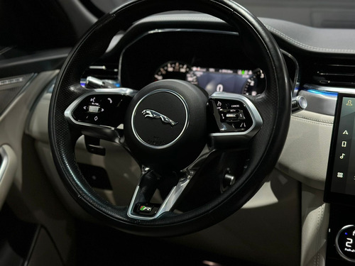 Jaguar F-PACE 3.0 R-Dyn.SE AWD 340cv (Híbrido)