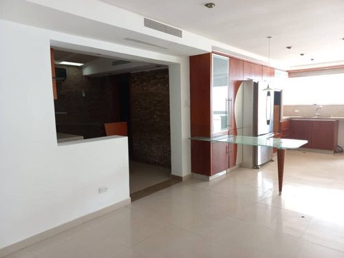 Imagen 17 de 27 de Casa En Alquiler Trigal Norte Valencia Calle Cerrada