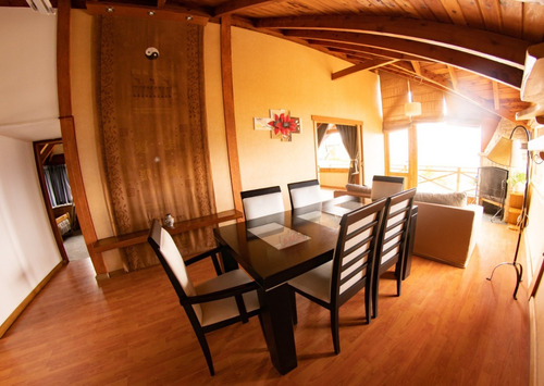 Imagen 4 de 10 de Departamento En 1 Piso Con Balcon Y Excelente Vista Al Lago