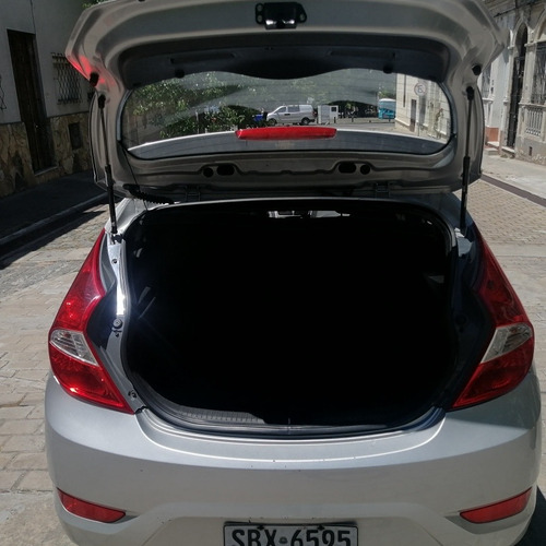 Imagen 12 de 12 de Hyundai Accent 1.4