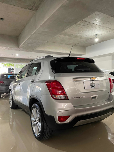 Imagen 6 de 12 de Chevrolet Tracker 1.8 Ltz+ 140cv 2017