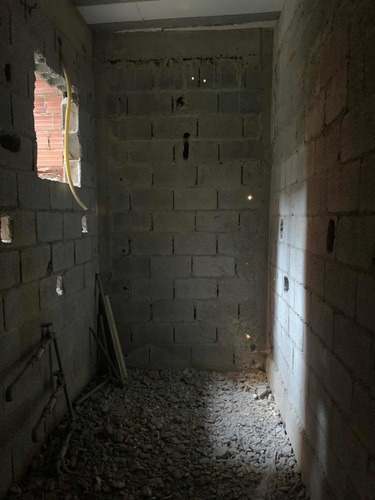 Imagem 23 de 23 de Casa Grande Para Venda No Jardim Alice, Garagem 5 Vagas