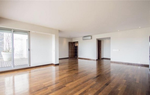 Apartamento 3 Dormitorios En Carrasco