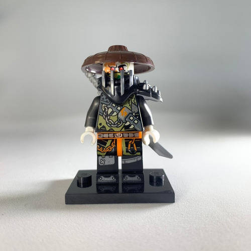 Lego Minifigura Heavy Metal (faith) Hunted 70654