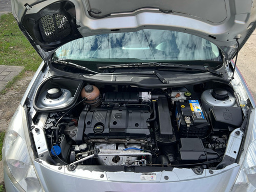 Peugeot 207 1.6 Feline 106cv